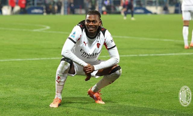 足球市场:米兰已经开始讨论莱奥续约,球员愿意留队