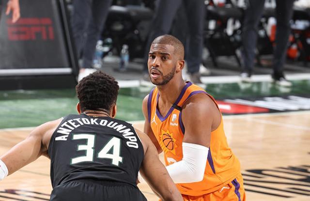 九游体育下载-遗憾失利！36岁保罗已尽力 未来他还能回到这里吗？